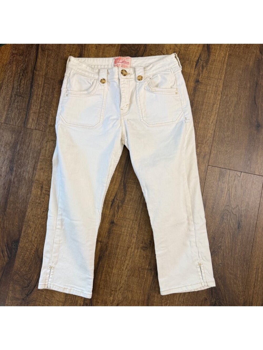 Levi Strauss Signature Women's White Stretch Denim Capri Pants Size 10